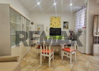 Sala da pranzo - Independent house Largo Poerio
 
8, Castelnuovo della Daunia - photo 2