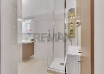 Bagno - Bilocale via Tadino
46, Milano - foto 20
