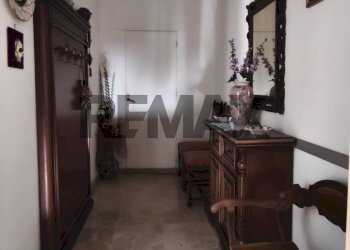 Hall / corridoio - Semi-detached house Via Magenta
 
15, Pachino - photo 3