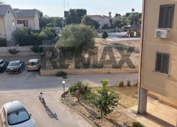 Edificio all\'aperto - Apartment VIA VERONA
 
27, Augusta - photo 12