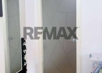 Hall / corridoio - Apartment VIA VERONA
 
27, Augusta - photo 15
