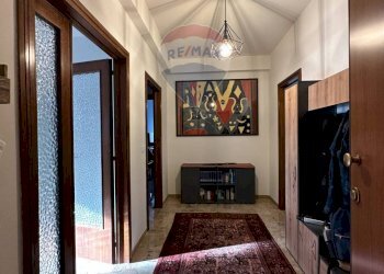 Hall / corridoio - Two-room apartment Via Moscardelli
 
42, L'Aquila - photo 2