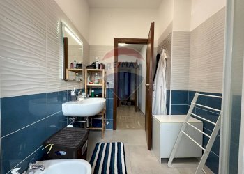 Bagno - Two-room apartment Via Moscardelli
 
42, L'Aquila - photo 17