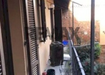 Balcone - Quadrilocale Via VIA SANTISSIMI NAZZARO E CELSO
15, Sannazzaro de' Burgondi - foto 1
