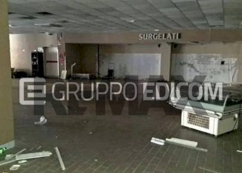 Parcheggio - Stable - Palace via Dei Negri
36, Oleggio - photo 7