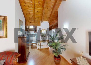 Hall / corridoio - Attic Via  Vincenzo Monti
 
23, Pavia - photo 4