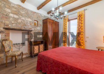 Camera / camera da letto - Three-room apartment Via della Bubbolina
 
9, Semproniano - photo 16
