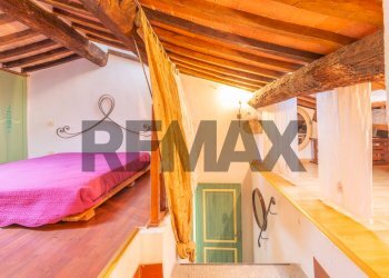 Camera / camera da letto - Three-room apartment Via della Bubbolina
 
9, Semproniano - photo 23
