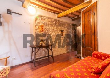 Camera / camera da letto - Three-room apartment Via della Bubbolina
 
9, Semproniano - photo 30