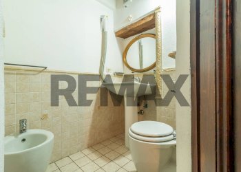 Bagno - Three-room apartment Via della Bubbolina
 
9, Semproniano - photo 33