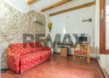 Soggiorno - Three-room apartment Via della Bubbolina
 
9, Semproniano - photo 46