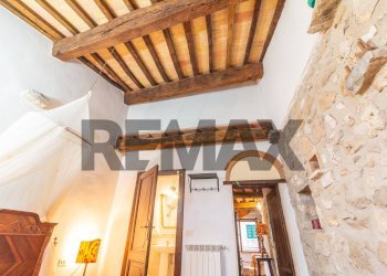 Camera / camera da letto - Three-room apartment Via della Bubbolina
 
9, Semproniano - photo 52