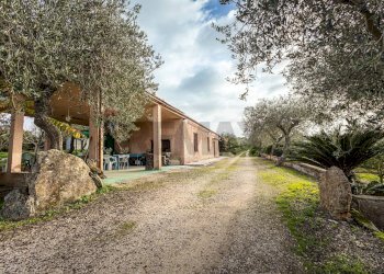 Casa all\'aperto - Independent house S. V. Li Curuneddi Tronco A
 
snc, Sassari - photo 5