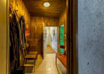 Hall / corridoio - Independent house S. V. Li Curuneddi Tronco A
 
snc, Sassari - photo 12