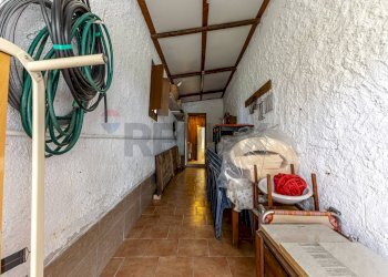 Hall / corridoio - Independent house S. V. Li Curuneddi Tronco A
 
snc, Sassari - photo 50