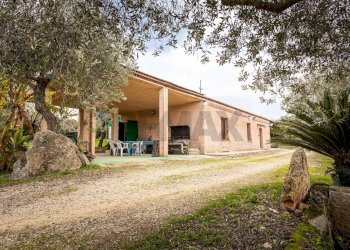 Casa all\'aperto - Independent house S. V. Li Curuneddi Tronco A
 
snc, Sassari - photo 54