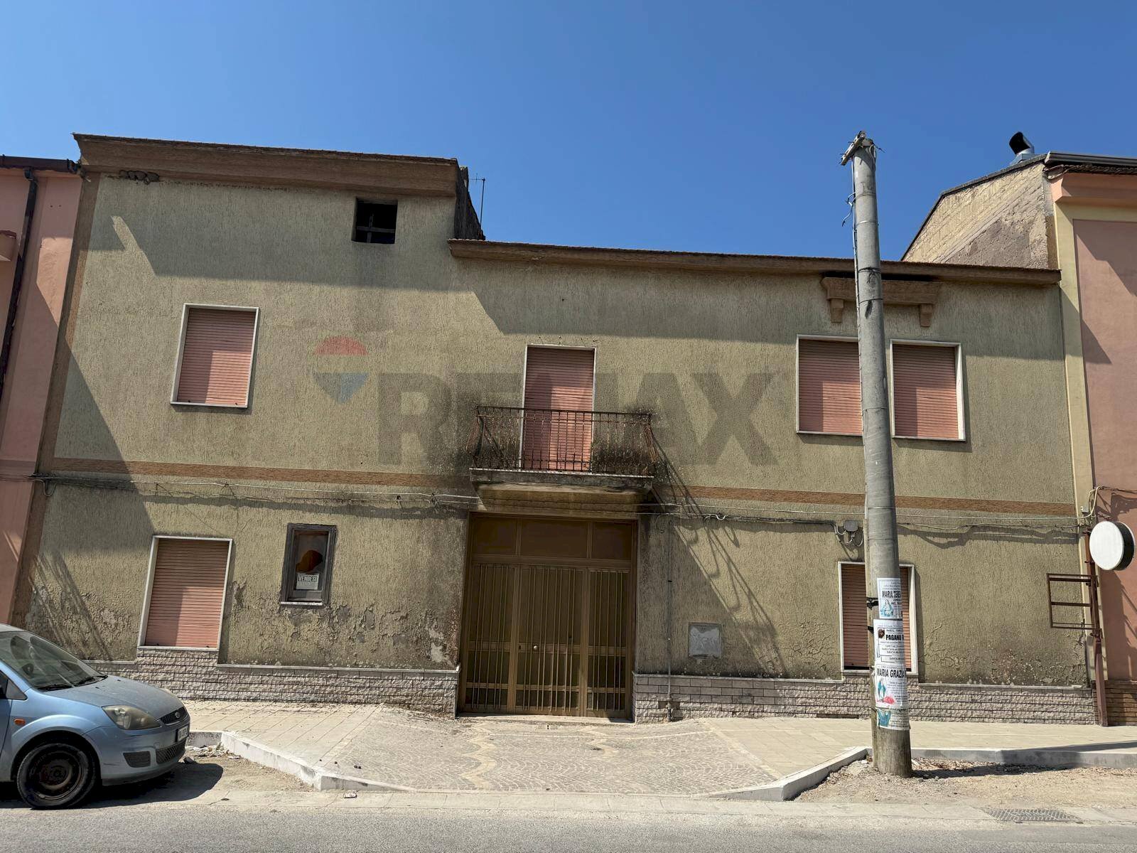 Edificio all\'aperto - Casa semi indipendente Via IV Novembre
Snc, Carinola - foto 2
