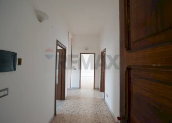 Hall / corridoio - Casa indipendente Corso Umberto I
 
67-69, Carinola - foto 5
