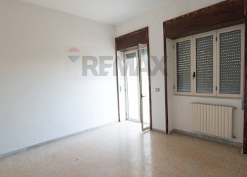 Stanza vuota - Casa indipendente Corso Umberto I
 
67-69, Carinola - foto 8