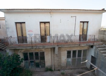 Casa all\'aperto - Casa indipendente Corso Umberto I
 
67-69, Carinola - foto 17
