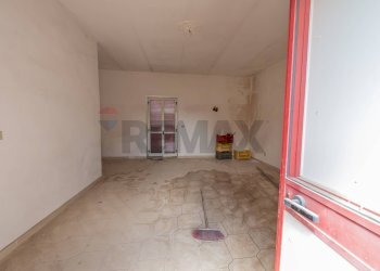 Stanza vuota - Casa indipendente Vico Nuovo
 
30, Carinola - foto 13
