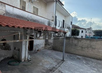 Casa all\'aperto - Casa semi indipendente Via IV Novembre
 
70, Carinola - foto 8