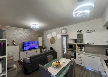Zona giorno - Three-room apartment via Brescia
 
9/A, Crema - photo 4