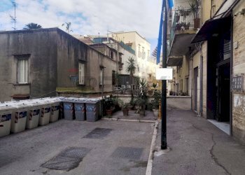 Edificio all\'aperto - Two-room apartment Via Bruno Falcomata'
28, Napoli - photo 2