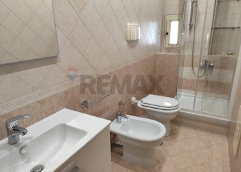 Bagno - Two-room apartment Via Bruno Falcomata'
28, Napoli - photo 13