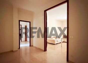 Hall / corridoio - Apartment Via Anna Frank
9, Parma - photo 5