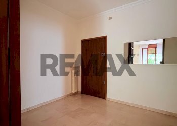 Stanza vuota - Apartment Via Anna Frank
9, Parma - photo 14