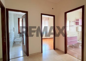 Hall / corridoio - Apartment Via Anna Frank
9, Parma - photo 17