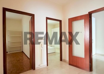 Hall / corridoio - Apartment Via Anna Frank
9, Parma - photo 18