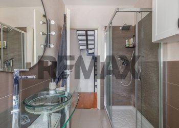 Bagno - Casa semi indipendente Strada Montanara
 
514, Parma - foto 17