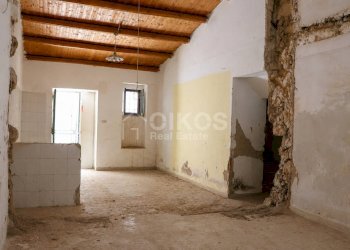 Foto 3 - Casa indipendente RONCO TELLARO
 
4, Noto - foto 3