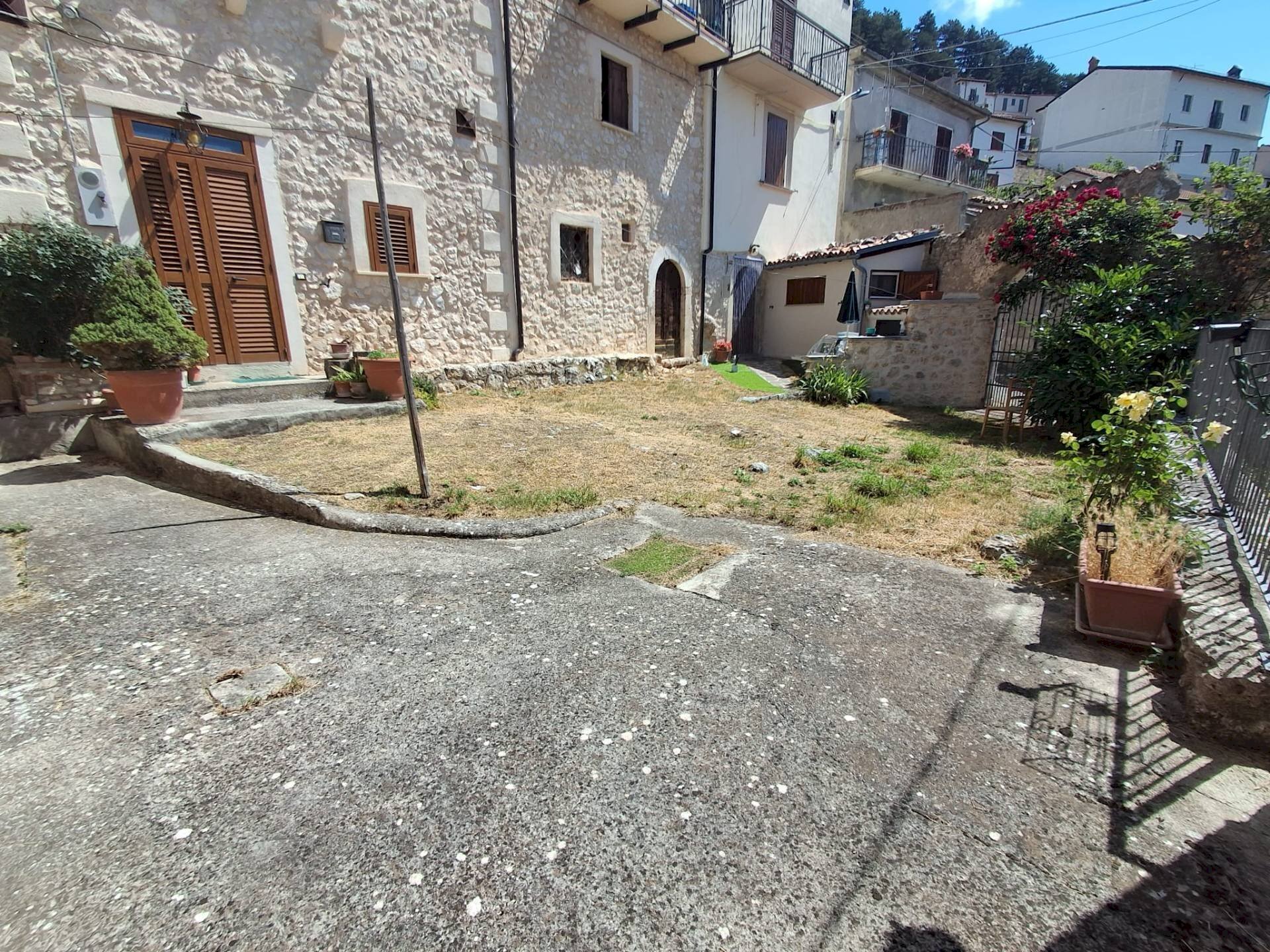 Foto 2 - Casa indipendente Via salita del Lago
14/B, Castel del Monte - foto 2