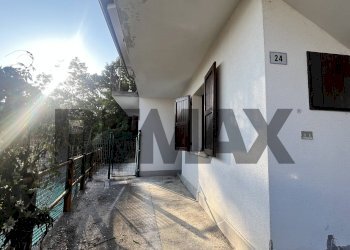 Balcone - Casa indipendente Borgo Cancellier
 
22, Attimis - foto 9