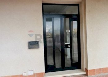 Edificio all\'aperto - Apartment Via Pietro Calamandrei
 
86, Vittoria - photo 2