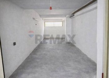 Parcheggio - Apartment Via Pietro Calamandrei
 
86, Vittoria - photo 23