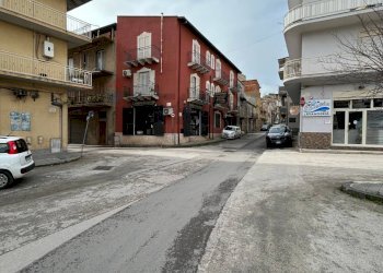 Edificio all\'aperto - Casa indipendente Via Umberto
 
59, Favara - foto 7