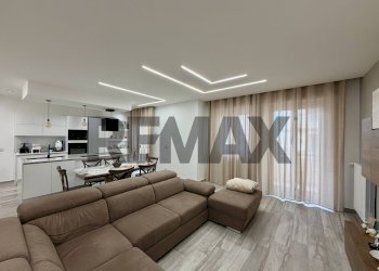 Sala da pranzo - Appartamento Via Cava Gucciardo Pirato
 
26, Modica - foto 11