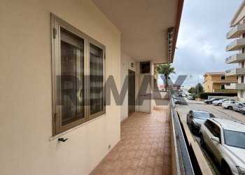 Balcone - Appartamento Via Cava Gucciardo Pirato
 
26, Modica - foto 24