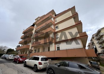 Edificio all\'aperto - Appartamento Via Cava Gucciardo Pirato
 
26, Modica - foto 35
