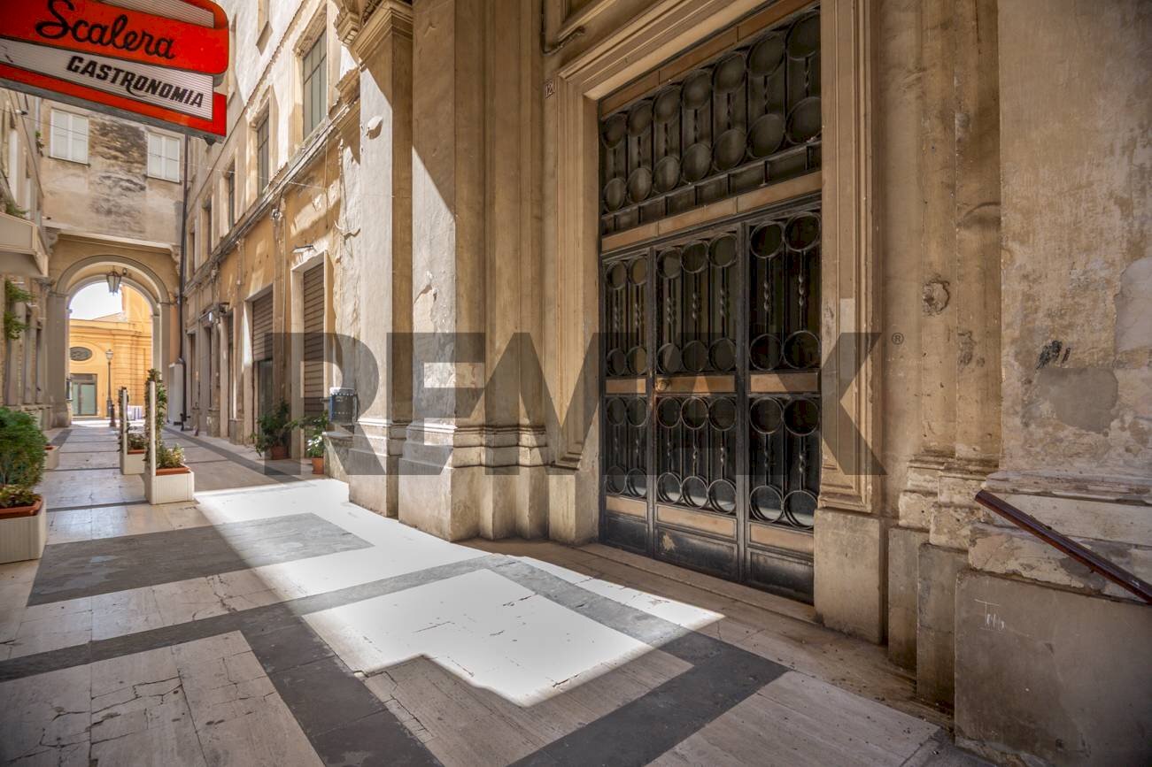 Edificio all\'aperto - Trilocale Corso Marrucino
 
120, Chieti - foto 1