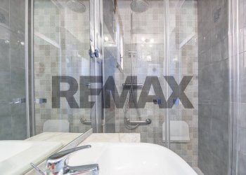 Bagno - Three-room apartment Corso Marrucino
 
120, Chieti - photo 12