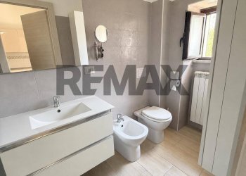 Bagno - Four-room apartment Vico I di Tillo
 
6, Ururi - photo 10