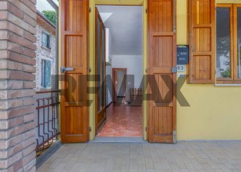 Terrazza - Villa via IX luglio
 
63, Varano de' Melegari - foto 1