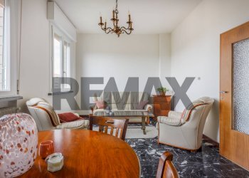 Sala da pranzo - Trilocale Via Marco Emilio Lepido
 
6, Reggio nell'Emilia - foto 1