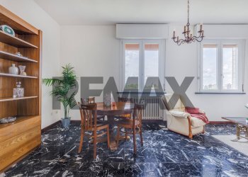 Sala da pranzo - Trilocale Via Marco Emilio Lepido
 
6, Reggio nell'Emilia - foto 2