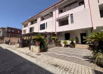 Foto 1 - Terraced Villa via Salonia
 
3, Caserta - photo 1